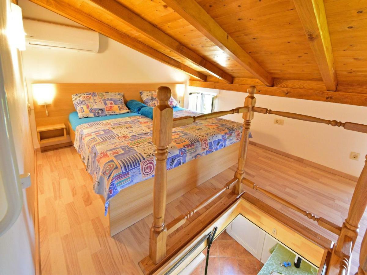Holiday Home Karolina By Interhome Opric Экстерьер фото