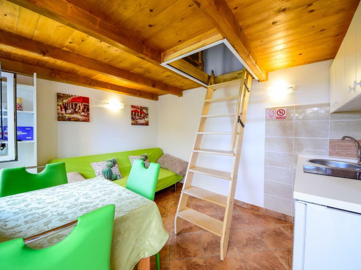 Holiday Home Karolina By Interhome Opric Экстерьер фото